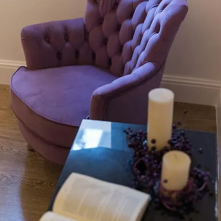 Canvas 2 Δωμάτια σε οικογενειακή κατοικία